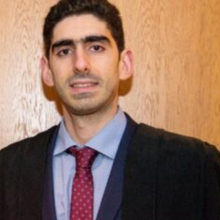 Dr. George Kakavelakis